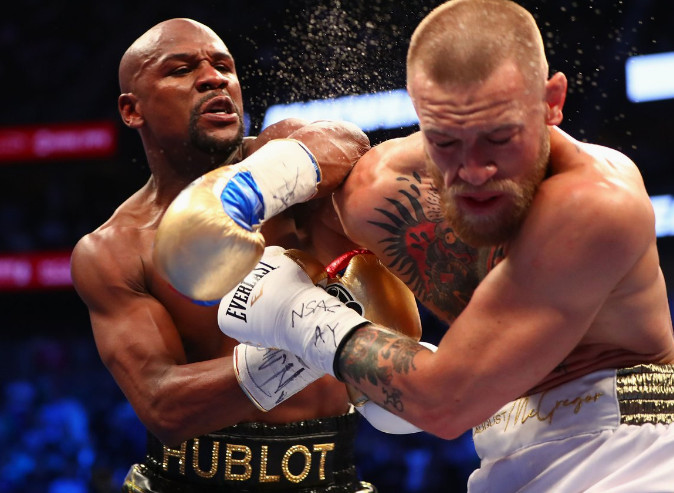 Mayweather nocauteia Conor McGregor após dez rounds e faz história
