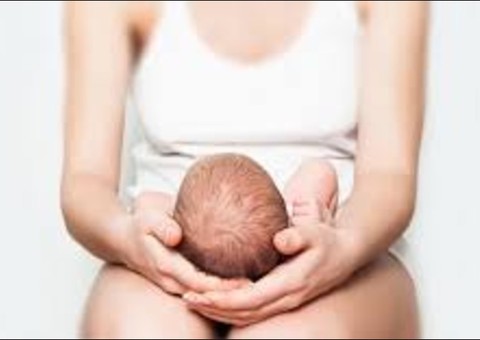 Conheça alimentos indicados para consumir pós-parto 