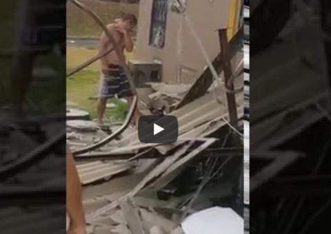 Temporal com 'mini tornado' arranca telhados no Viver Melhor 2