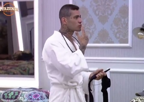 A Fazenda: Yuri fica preocupado e diz que precisa de remédio contra DST