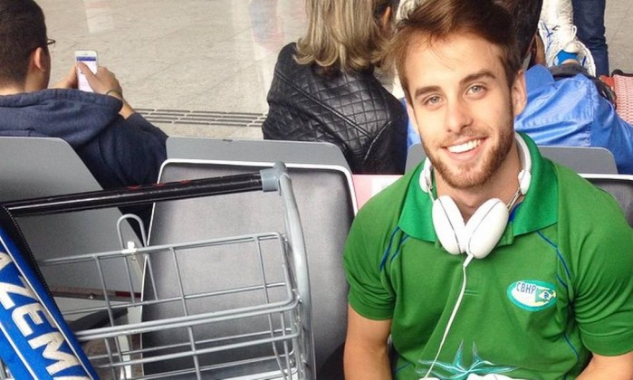 Obcecado pelo ciúme, PM que matou jogador de hóquei abordou outros homens na internet     