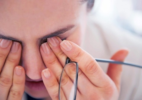 Folha de planta é útil contra cólicas e cansaço. Conheça 