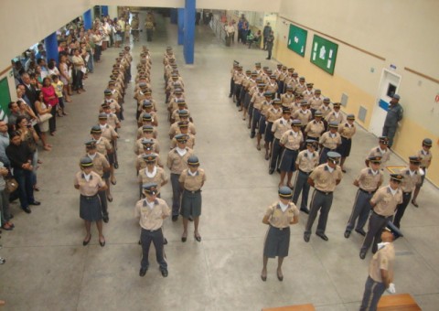 Colégio da Polícia Militar abre inscrições de novos alunos para ano letivo de 2018