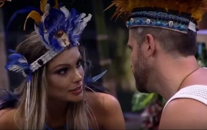 A Fazenda: Marcos detona Flavia e a compara com Emilly no 'BBB'