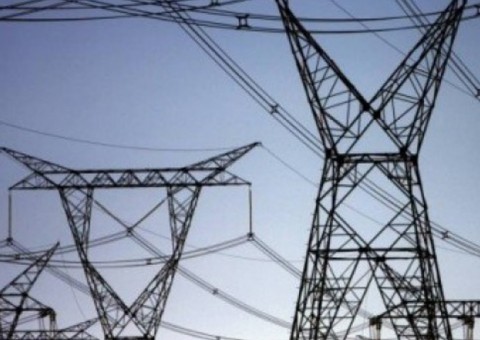 Dívida de R$ 50 milhões deixa serviços não essenciais em Manacapuru sem energia