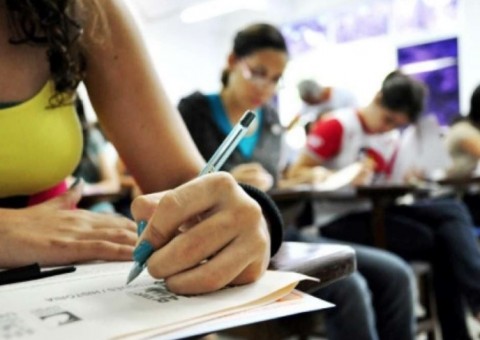 STF mantém decisão que proíbe zerar redação que desrespeitar direitos humanos