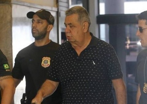 Picciani se entrega à PF, após Justiça determinar prisão do deputado