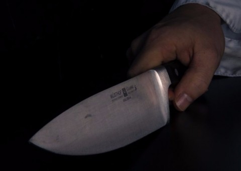 Jovem mata ex-companheira com 14 facadas por vingança