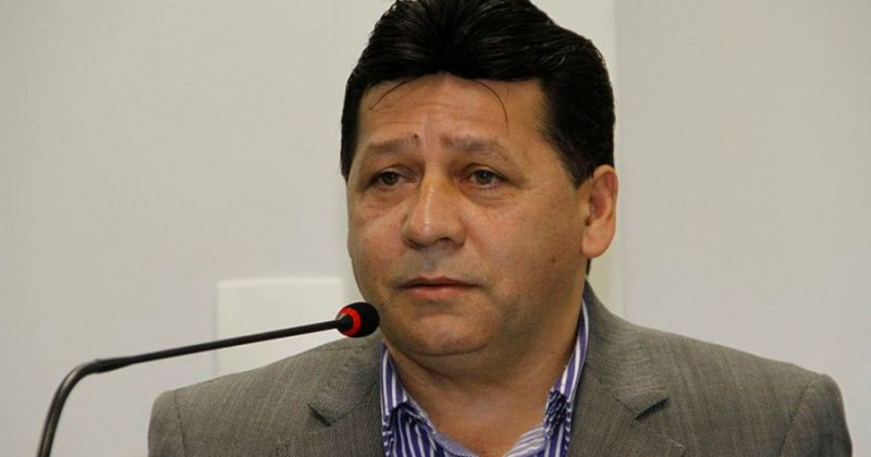 Ex-prefeito de Coari está foragido após ter prisão decretada pela Justiça