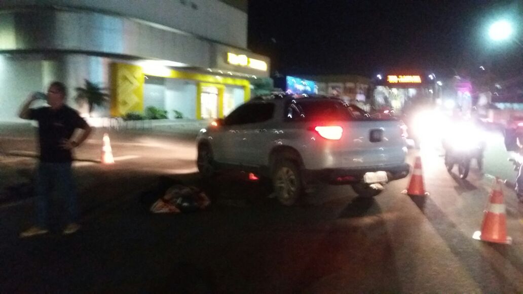 Motociclista fica ferido ao se chocar de frente com picape em Manaus
