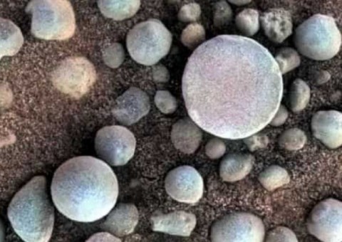 Objeto em superfície de Marte pode ser prova de vida extraterrestre