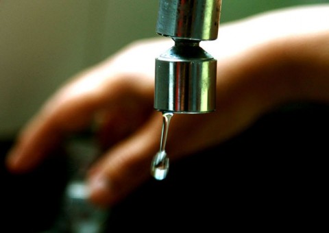 Bairros de Manaus ficarão sem água nesta quarta-feira