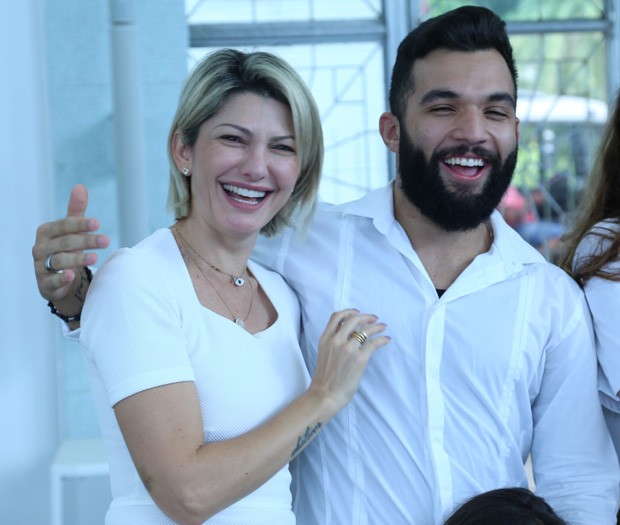 Antonia Fontenelle diz que casamento com Jonathan Costa foi cagada