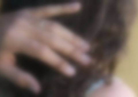 Pai é preso por estuprar quatro filhas após caçula de 12 anos engravidar