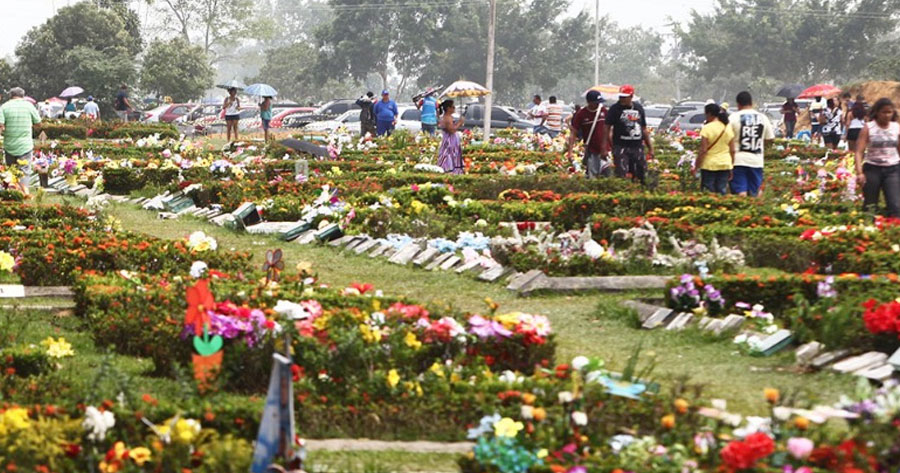 Em Manaus, pessoas só poderão ser enterradas se funerárias estiverem cadastradas na prefeitura
