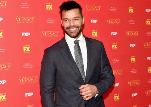 Ricky Martin publica nude para divulgar show em Las Vegas
