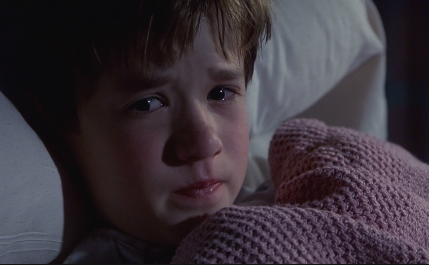 Ator de ‘O Sexto Sentido’ aparece irreconhecível 