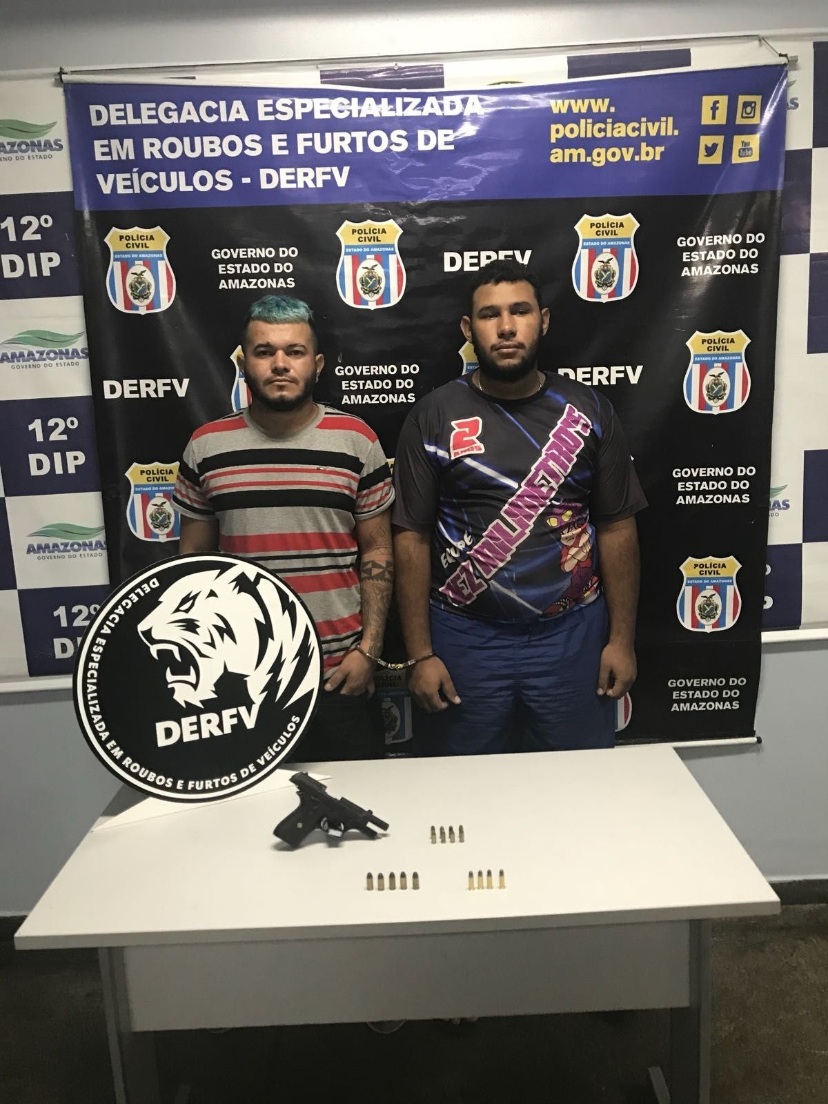 Homem apresenta documento falso de carro no Detran e é preso em Manaus