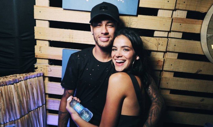 Neymar surpreende com declaração romântica para Bruna Marquezine