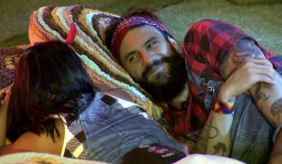 BBB18: Wagner e Gleici trocam declarações: ‘Fiquei com aquela chama’ 