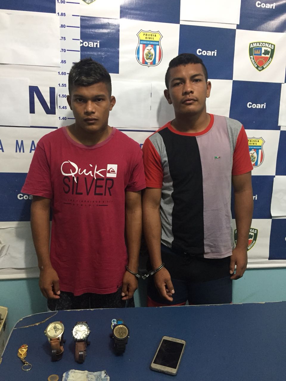 Dupla de irmãos é presa suspeita de furtar loja no Amazonas