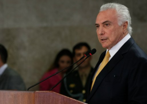 Governo decide suspender tramitação da reforma da Previdência