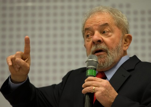 Lula entrega recurso contra condenação na Lava Jato