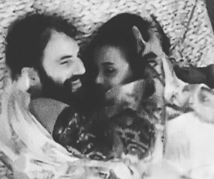 BBB18: Clima esquenta entre Wagner e Gleici debaixo de edredom