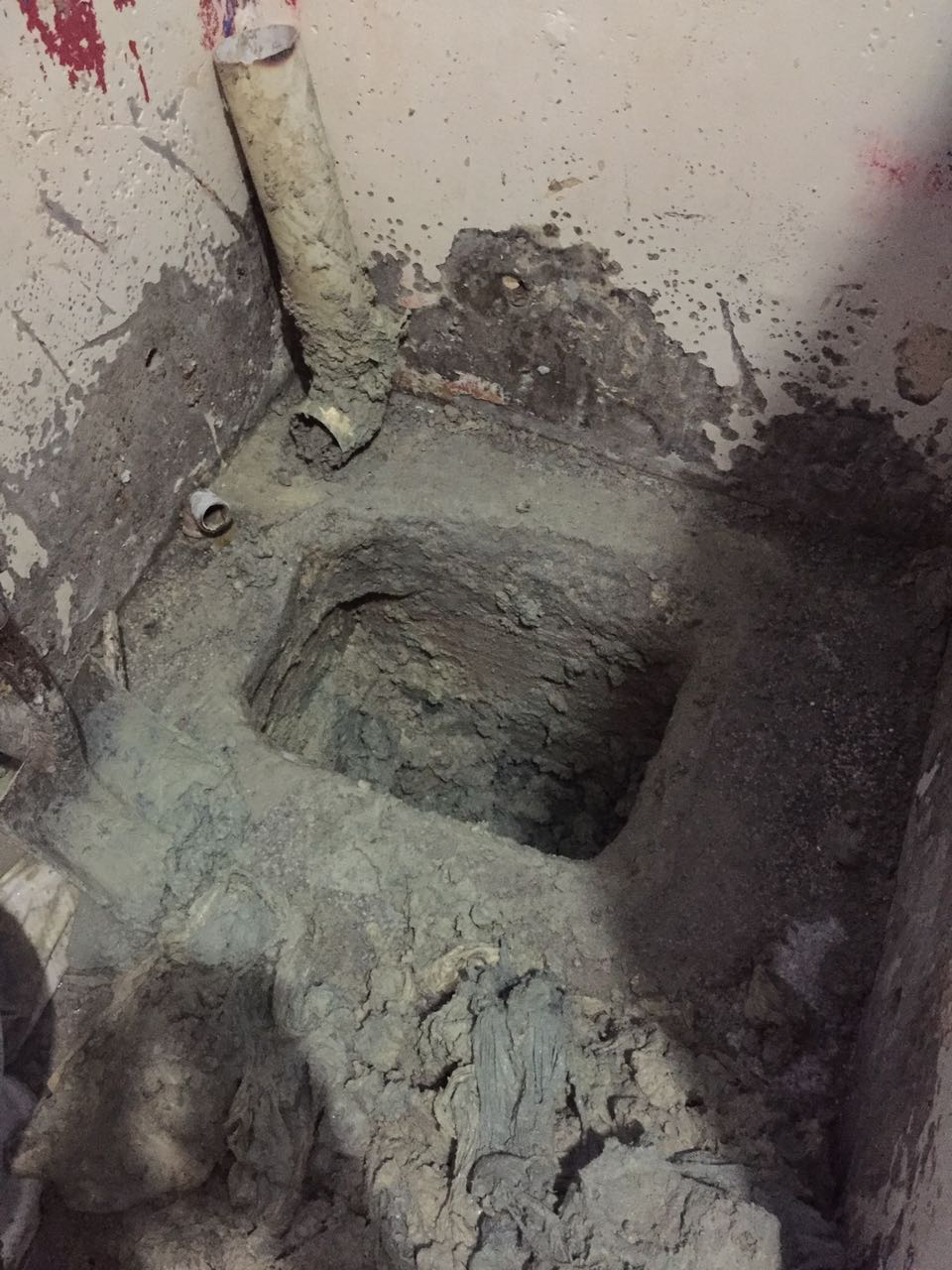 Túnel é encontrado em pavilhão onde sobrinho do ‘Zé Roberto’ está preso em Manaus