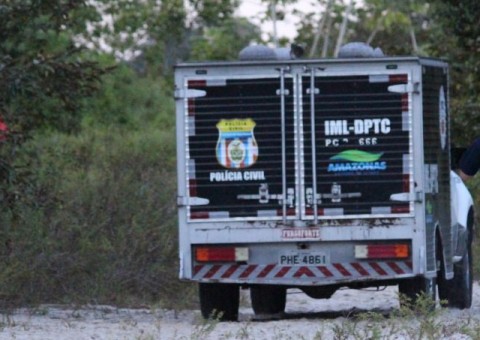 Corpo é encontrado em carcaça de geladeira abandonada em Manaus