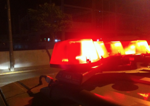 Grupo aterroriza família e faz limpa em casa de Manaus