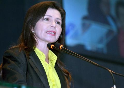 Conceição Sampaio deixa PP descontente com proximidade do partido com David