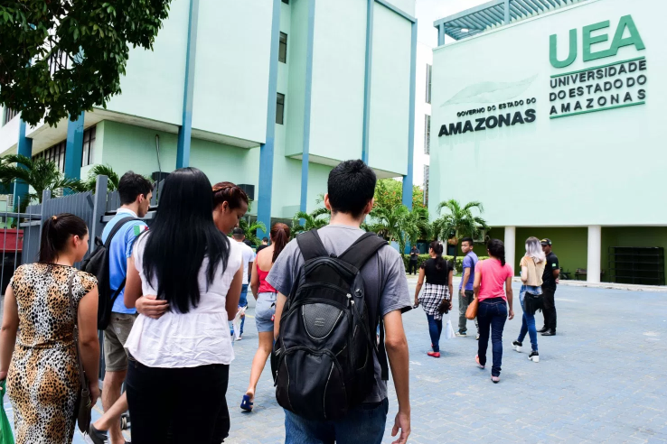 Governo garante auxílio alimentação a servidores da UEA 