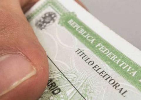 Transexuais e travestis já podem incluir nome social no título de eleitor