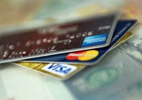 Brasil sofre uma tentativa de fraude a cada 16 segundos