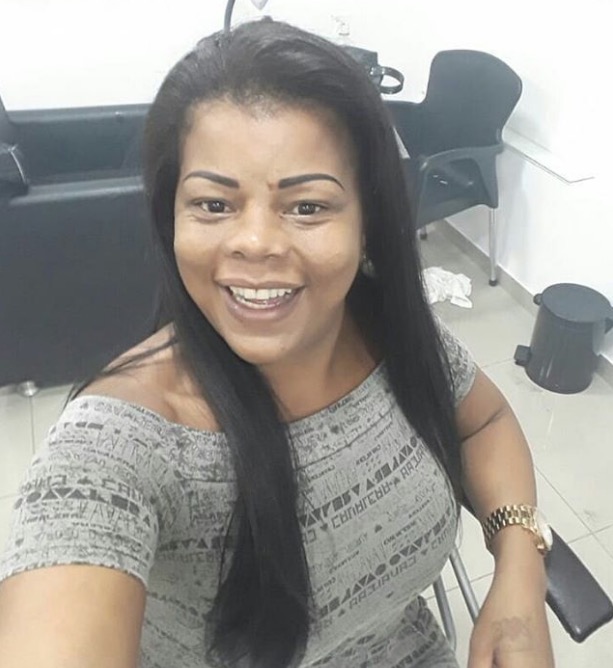 Tati Quebra Barraco exibe nova tatuagem e erro de português chama atenção