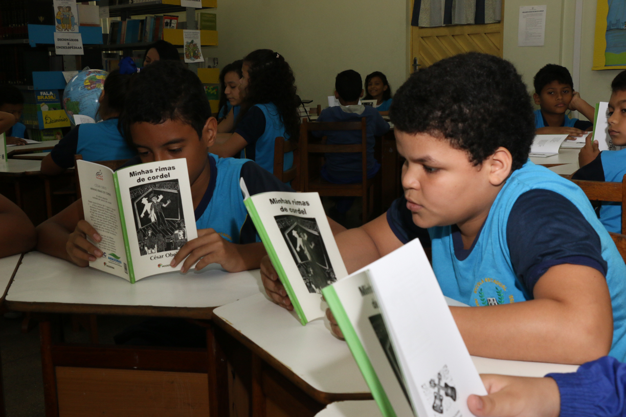 Projeto incentiva a leitura e a produção literária por estudantes no Amazonas