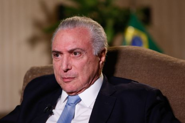 Temer se compara a Tiradentes e dispara: "É fácil bater no Michel Temer! Quero ver fazer"
