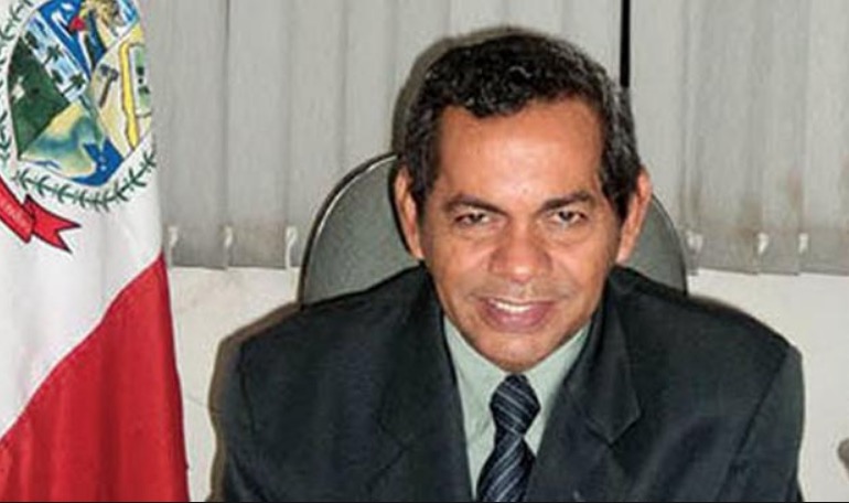TCE multa ex-prefeito em R$ 1 milhão por não executar obras no Amazonas