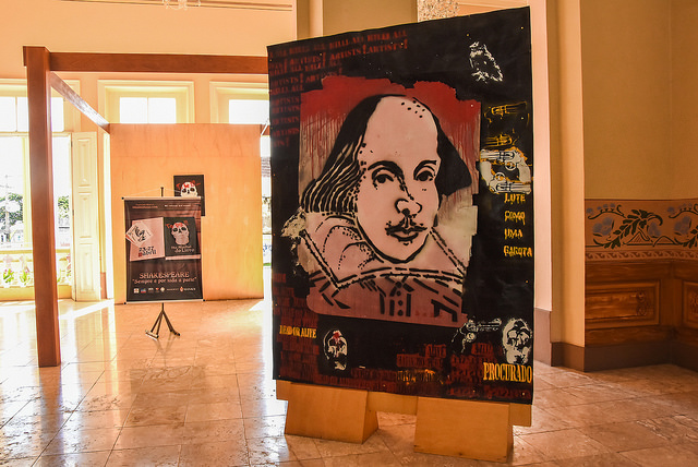 Semana do Livro encerra nesta sexta-feira em Manaus