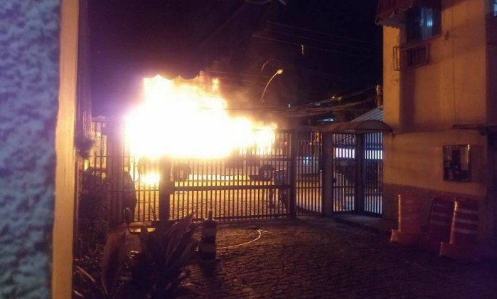 Duas crianças são baleadas em confronto entre PMs e traficantes