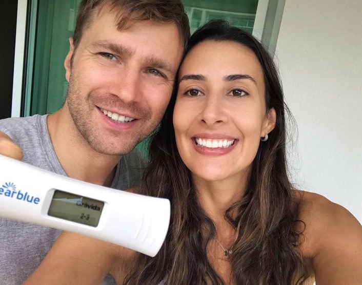 Sheila, do vôlei, anuncia gravidez após fertilização 