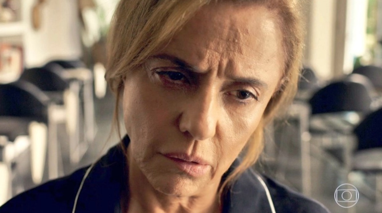 Marieta Severo é aclamada após cena em O Outro Lado do Paraíso