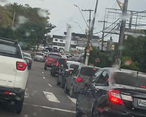 Sinalização em frente ao TCE é mau exemplo de mobilidade urbana