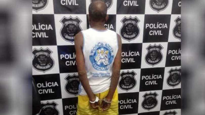 Idoso é preso acusado de praticar sexo oral com a própria neta de 10 anos