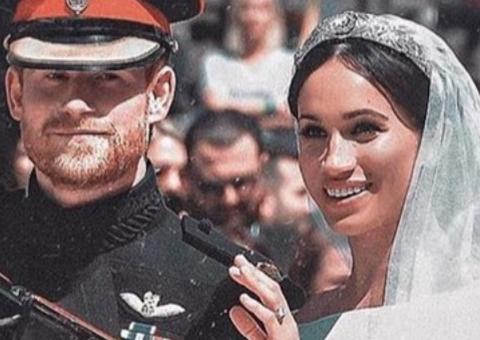 Meghan e Harry chegam para festa após casamento