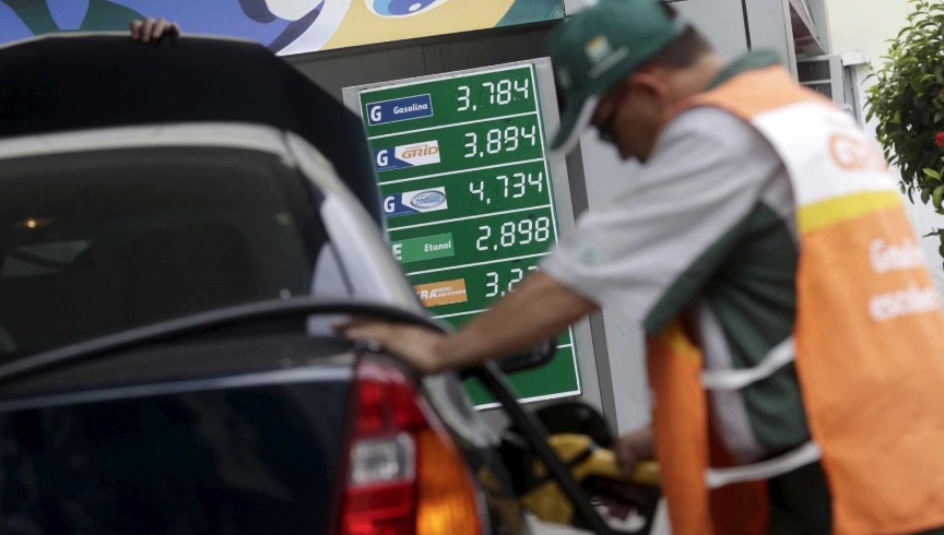 Petrobras anuncia 11º aumento para a gasolina e diesel