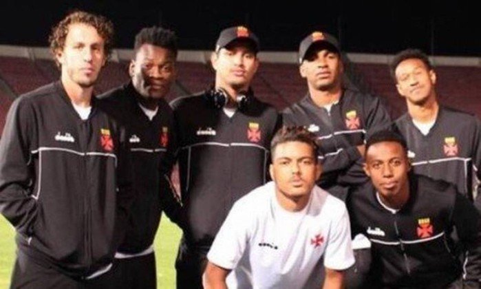 Após postagem polêmica, quarteto vai treinar separado no Vasco