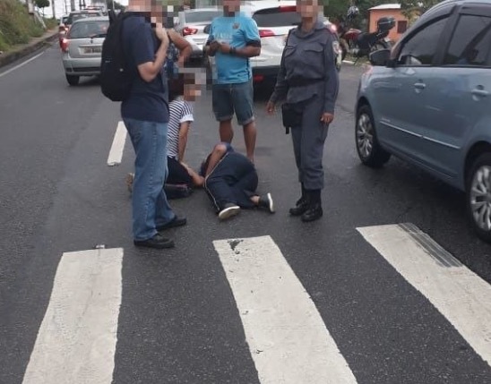 Estudante é atropelada por motocicleta na Avenida das Torres