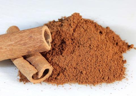 Anvisa proíbe distribuição e venda de lote de canela em pó por presença de pelo de roedor